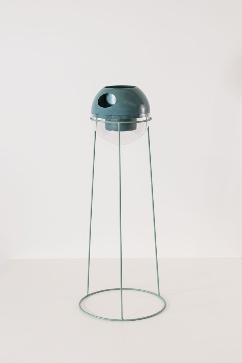 Vaso-Autoirrigavel-com-Tripe