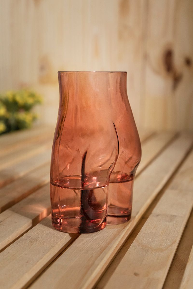 Vaso-de-Vidro-Corpo-Ferrugem