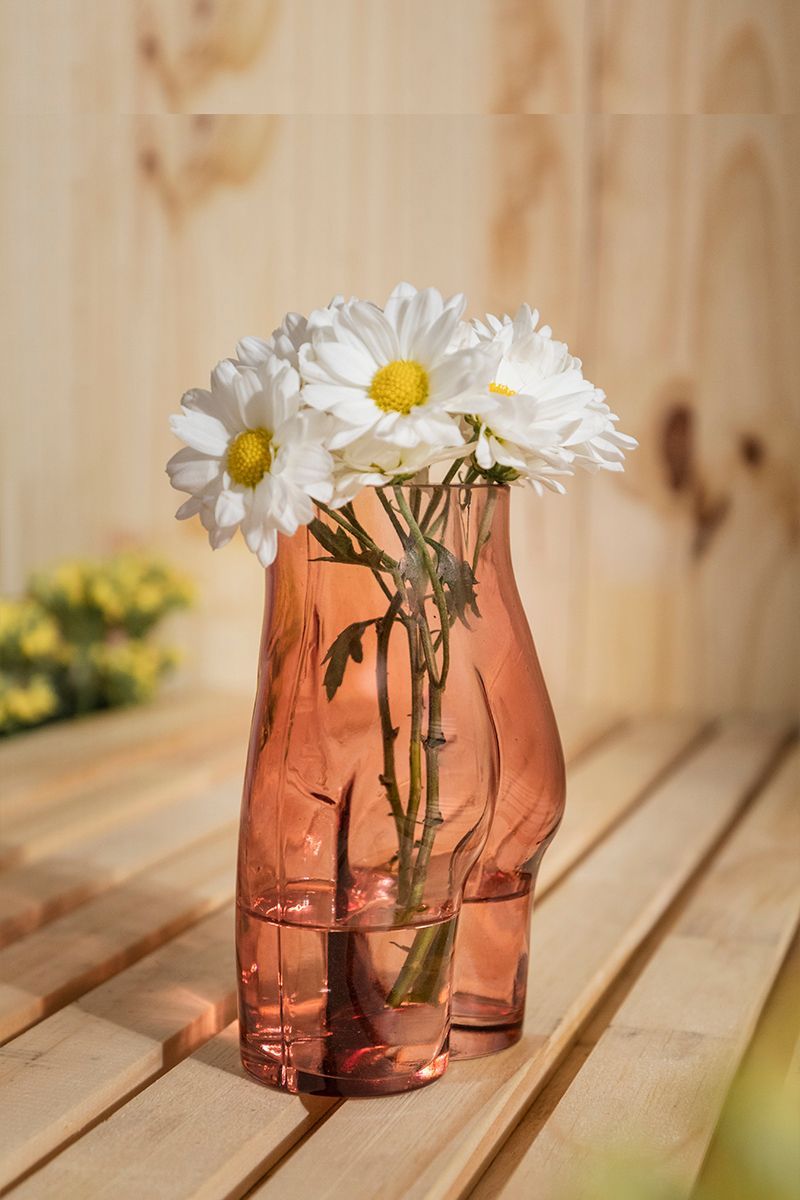 Vaso-de-Vidro-Corpo-Ferrugem