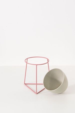 Vaso com Tripé Triangulo Rosa P